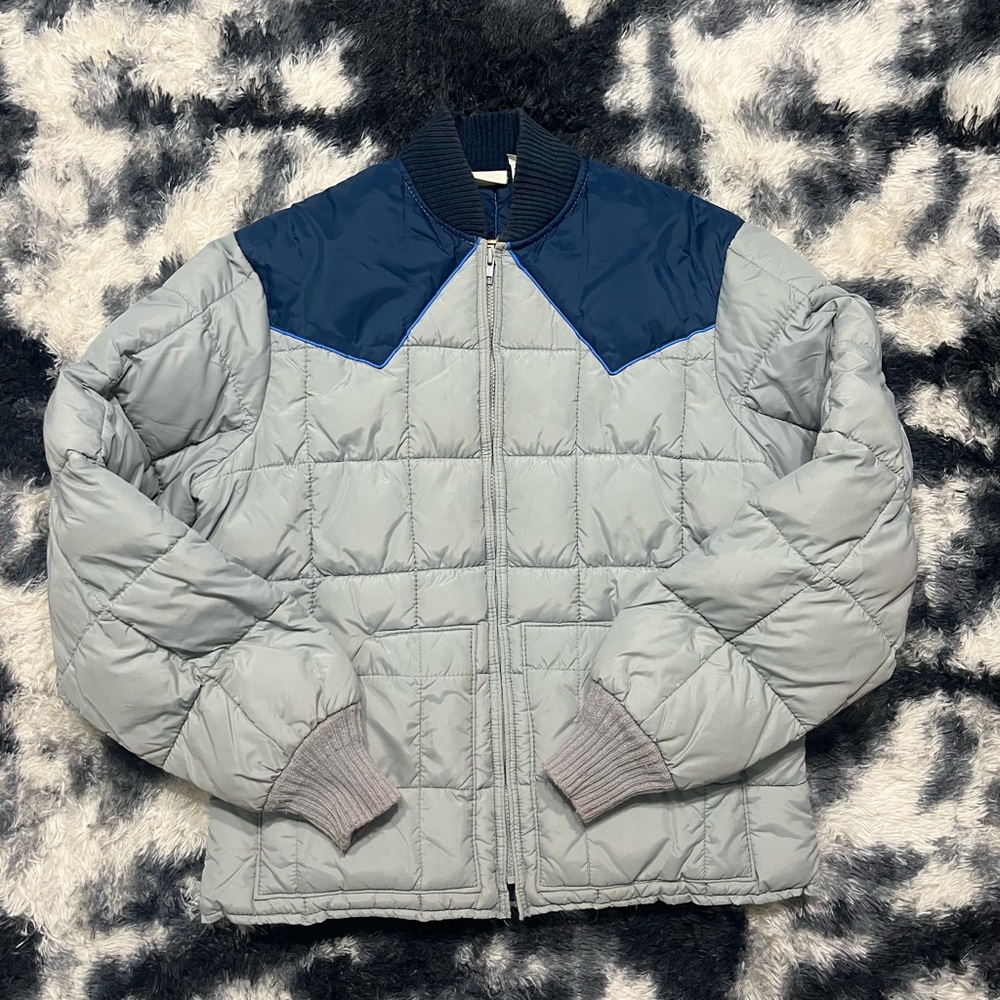 Walls Vintage Gray and Navy Puffer Jacket